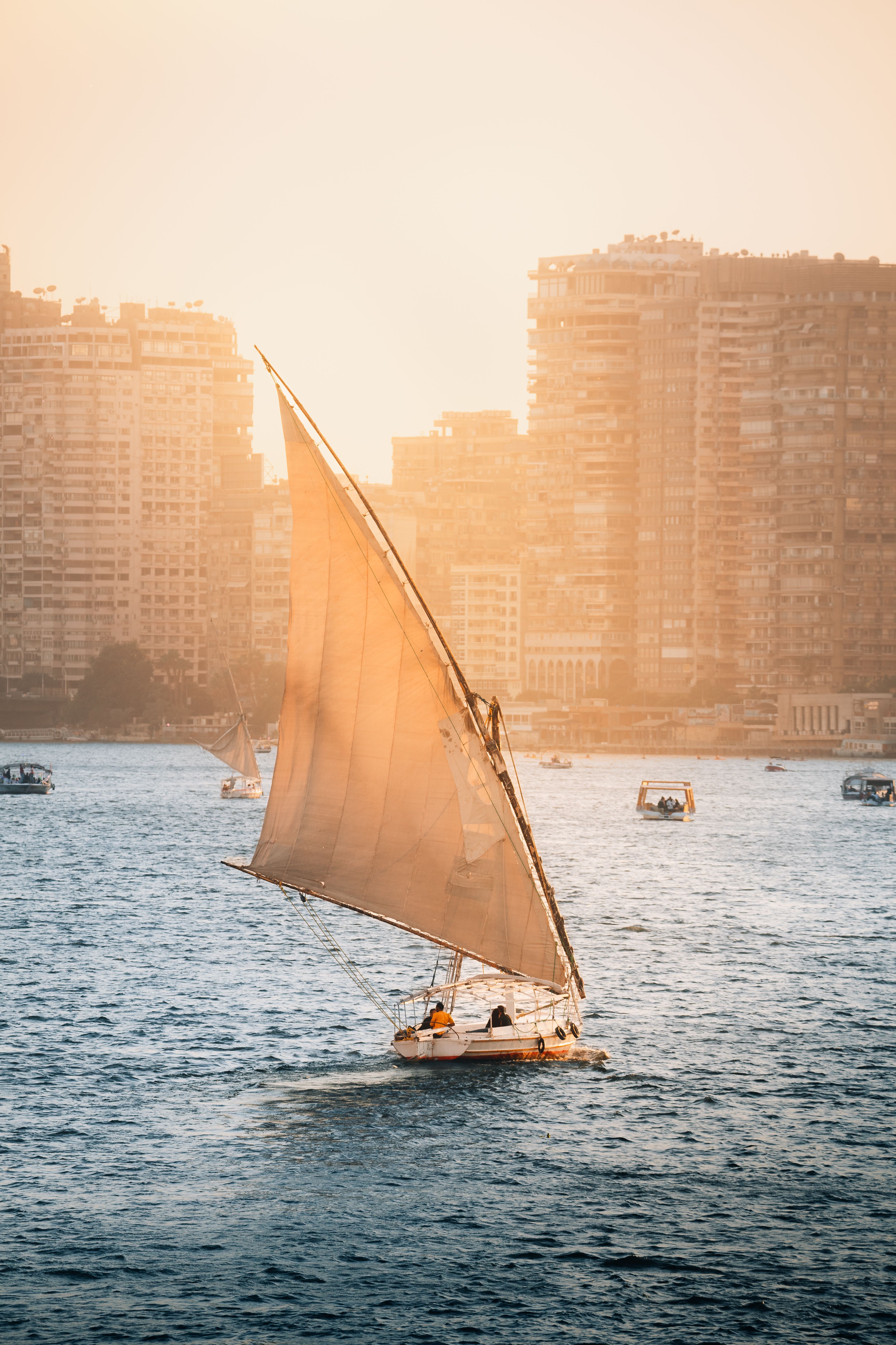 尼罗河日落三桅帆船（Felucca） 参考图 1